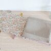 Album photo bébé tissu personnalisé  - velours beige & imprimé fleuri