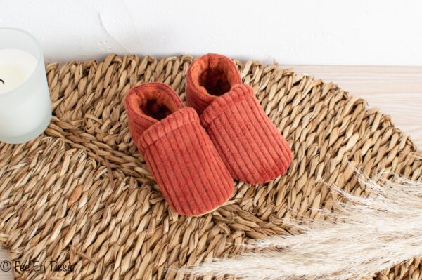 Chaussons souples en velours