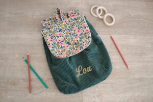 Sac à Dos personnalisé prénom Velours côtelé vert et imprimé liberty fleuri