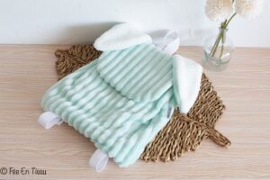 Sac à dos lapin personnalisé Velours côtelé vert d’eau