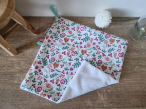 Serviette maternelle