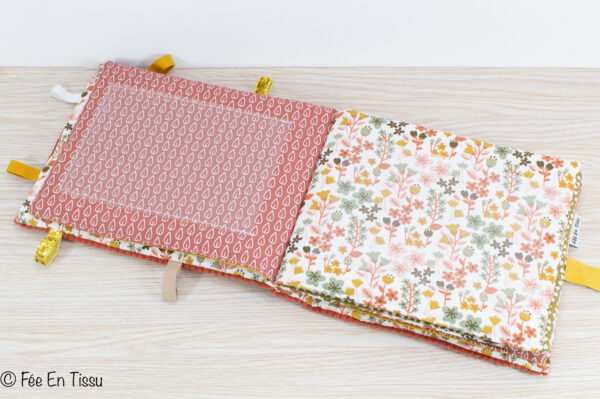 Album photo tissu pour bébé personnalisable - velours terracotta - imprimé fleuri