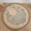 Bavoir bébé fleurs tissu coton fleuri et éponge bambou